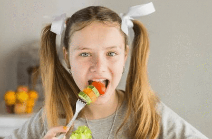 Foods and Habits That Support Strong, Healthy Teeth