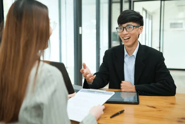 How to Discuss Leadership Experience During an Interview